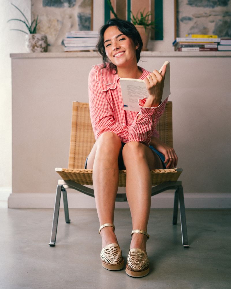 La Loma champagne, une sandale en cuir bovin à semelle crêpe beige