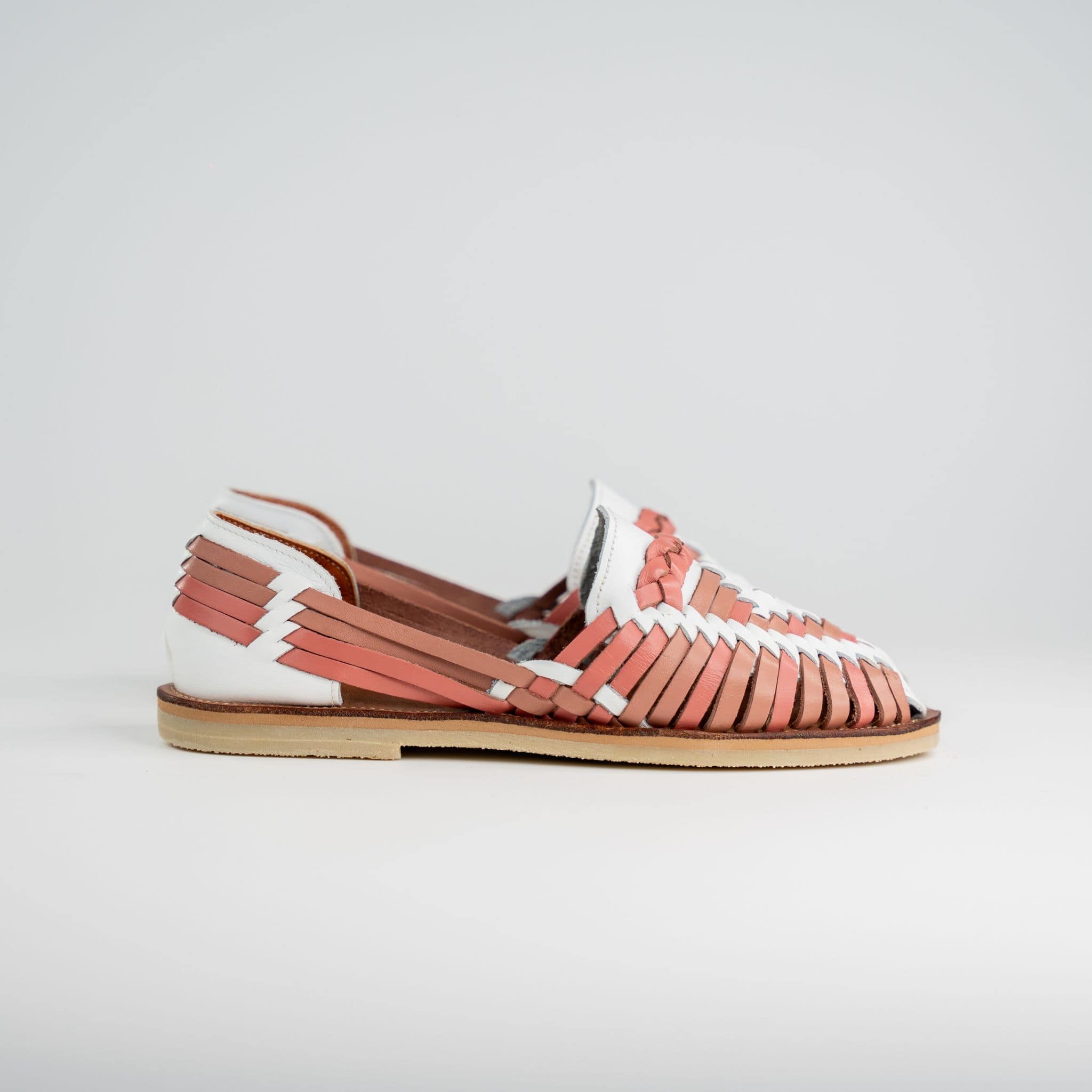 Alegre avec base blanche et tressage baby pink et blush, sur fond blanc