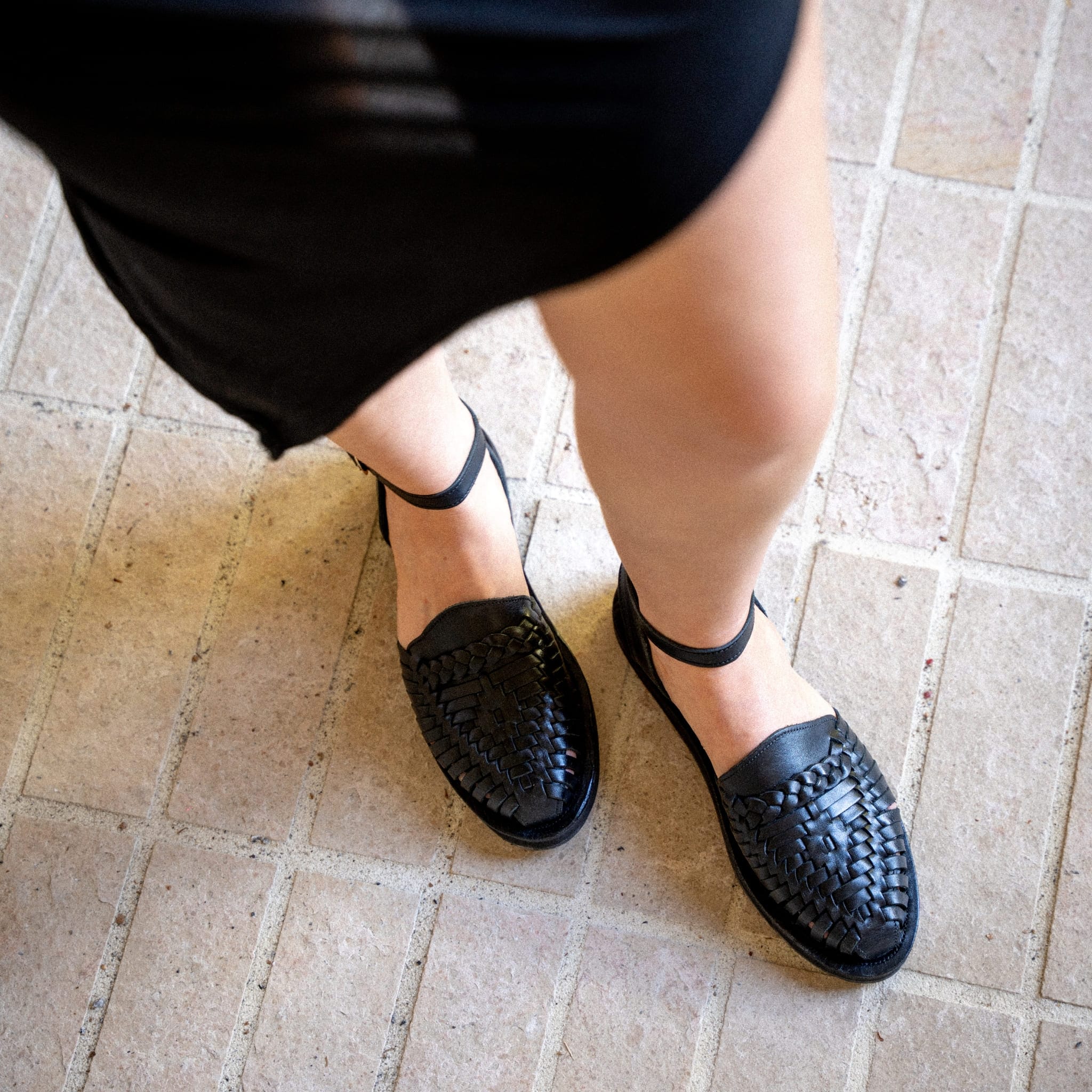 ALOHA NOIR - SANDALE FEMME MAPACHE