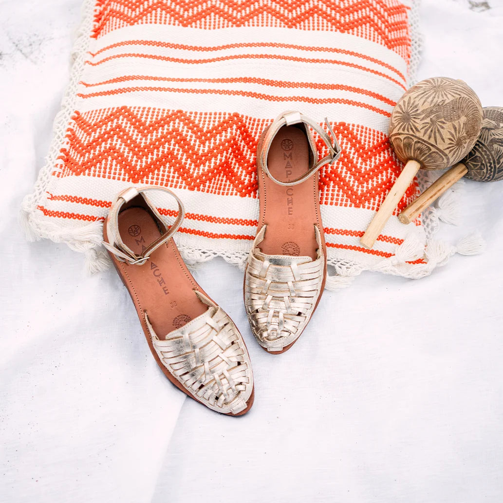 Carlotta Champagne - Huarache Mapache