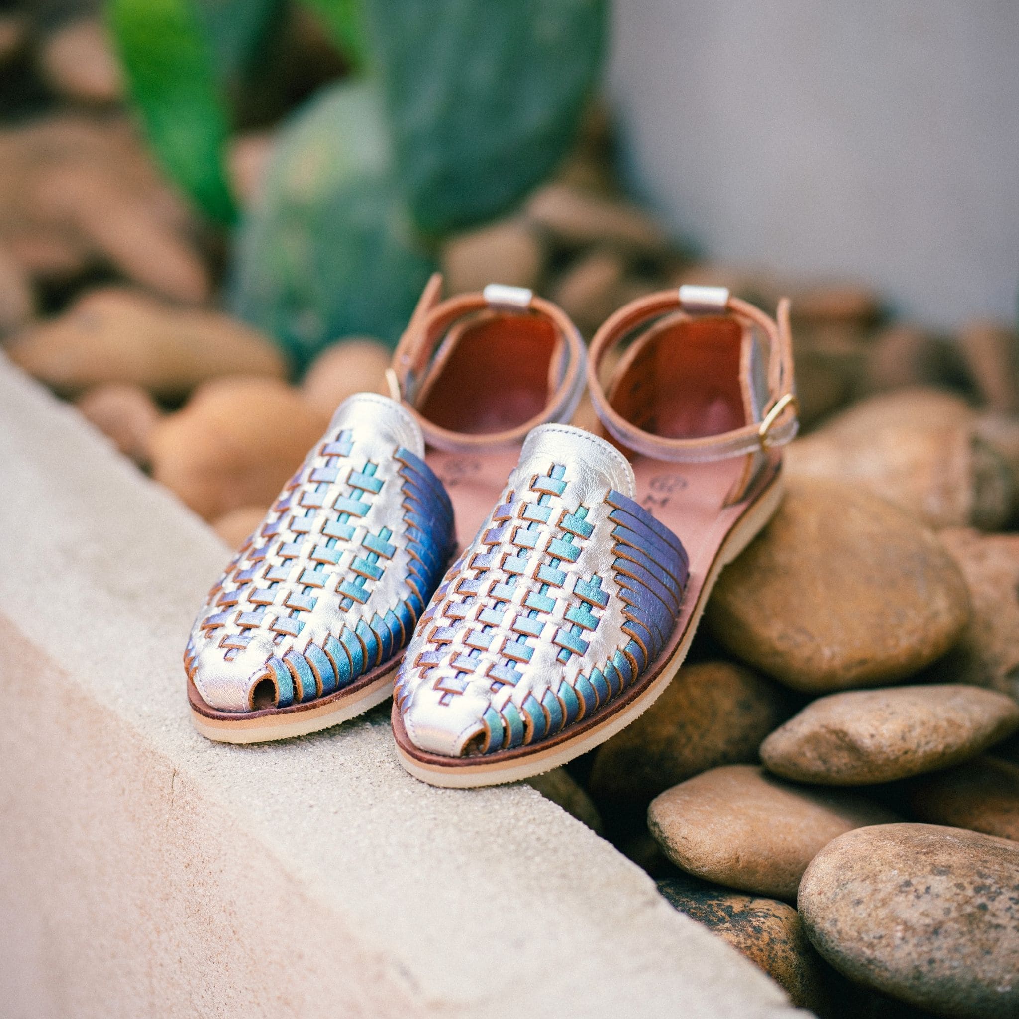 Camila Argent Blue Mermaid - Huarache Mapache