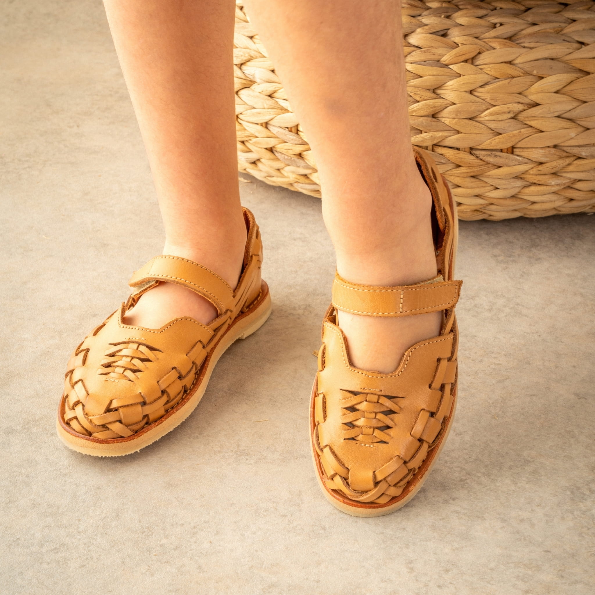 GABRIELLA CAMEL - HUARACHE ENFANT MAPACHE