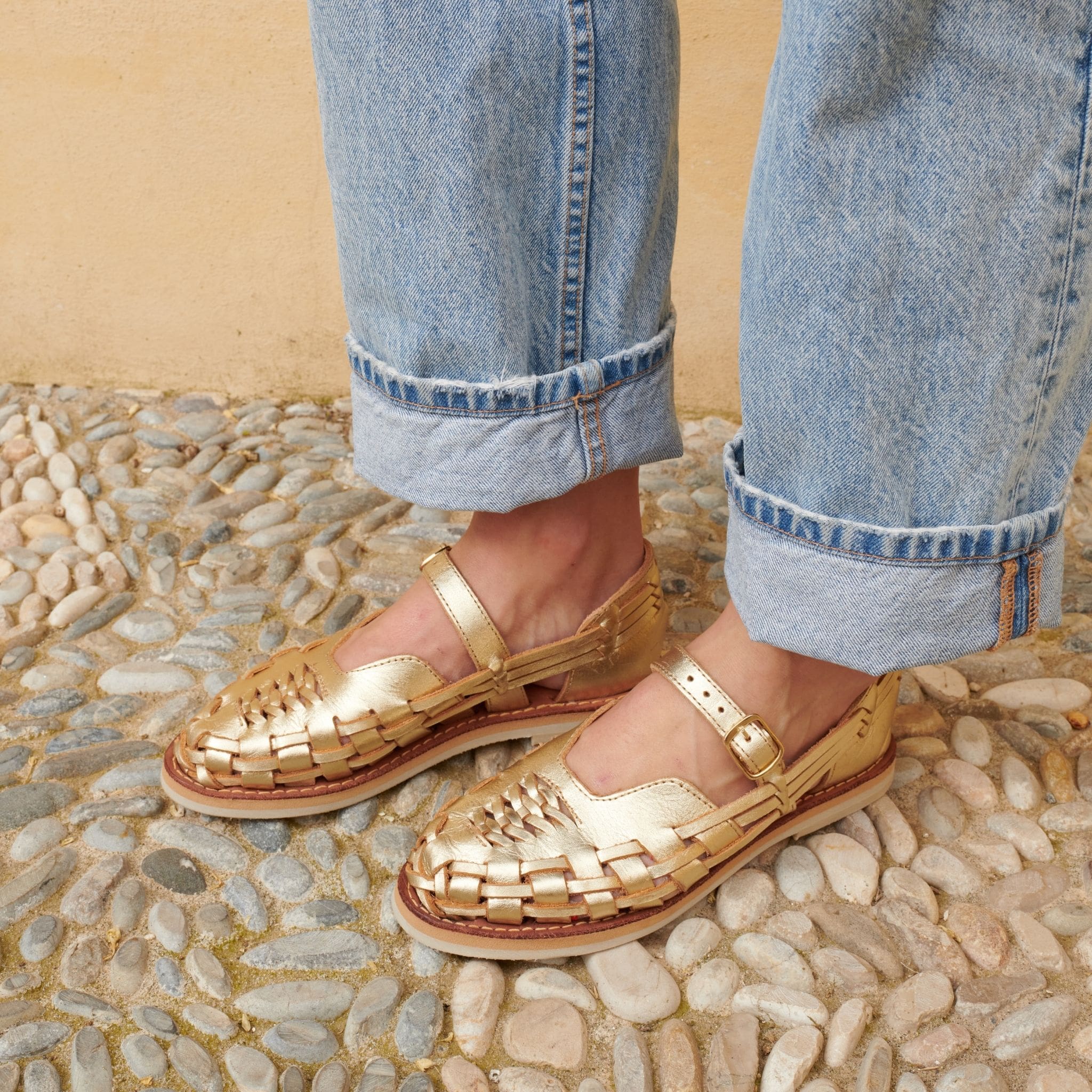 Gaby Champagne - Huarache Ballerine Mapache