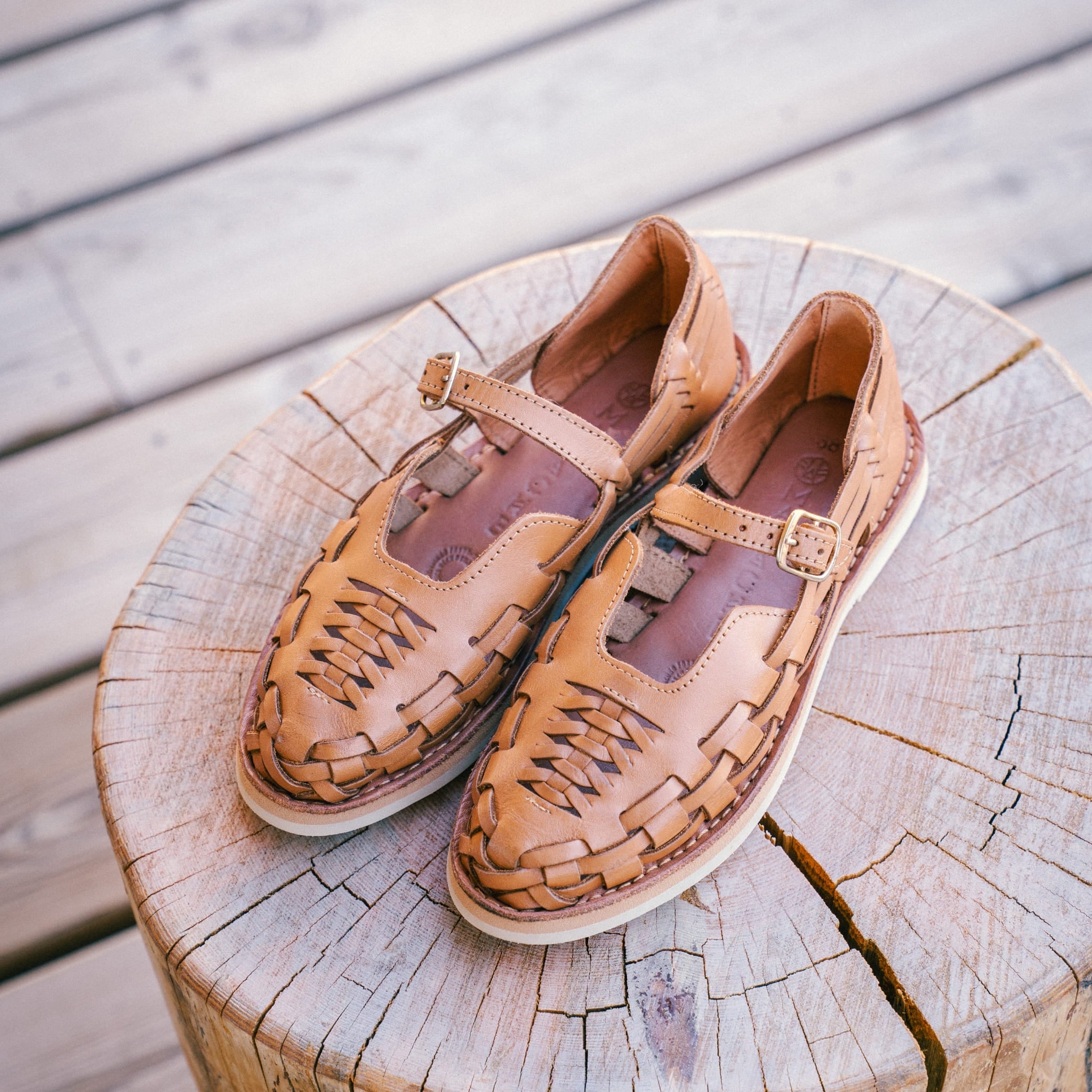 Gaby Camel - Huarache Mapache