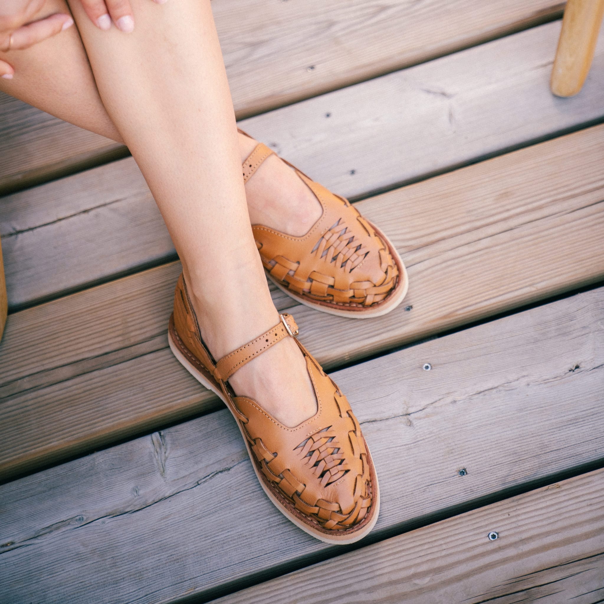 Gaby Camel - Huarache Mapache