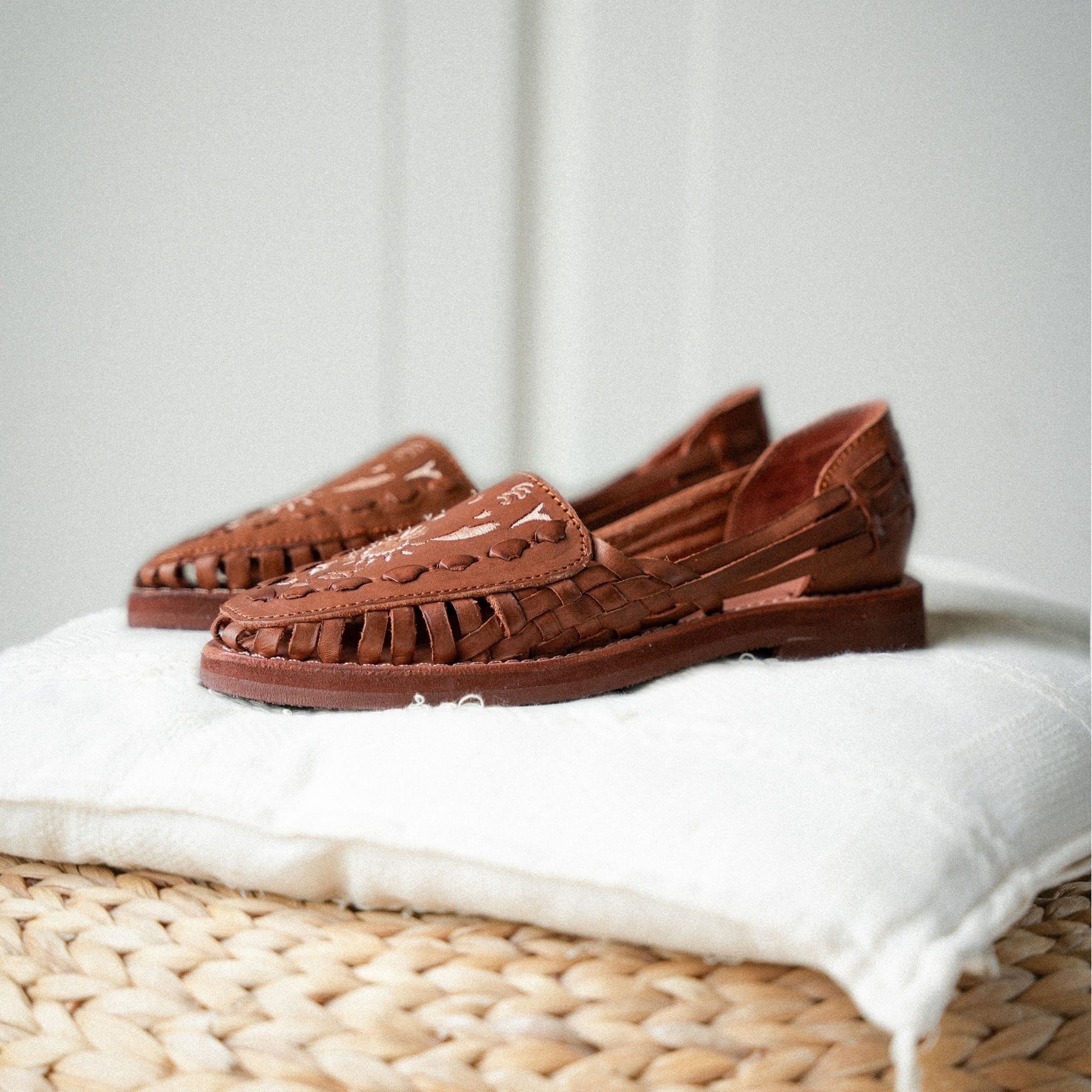 Nora Noisette - Huarache Mapache