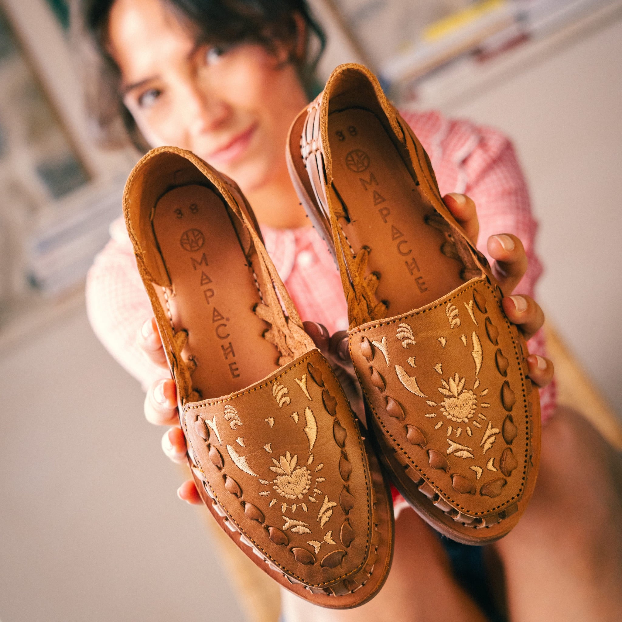 Nora Noisette - Huarache Mapache