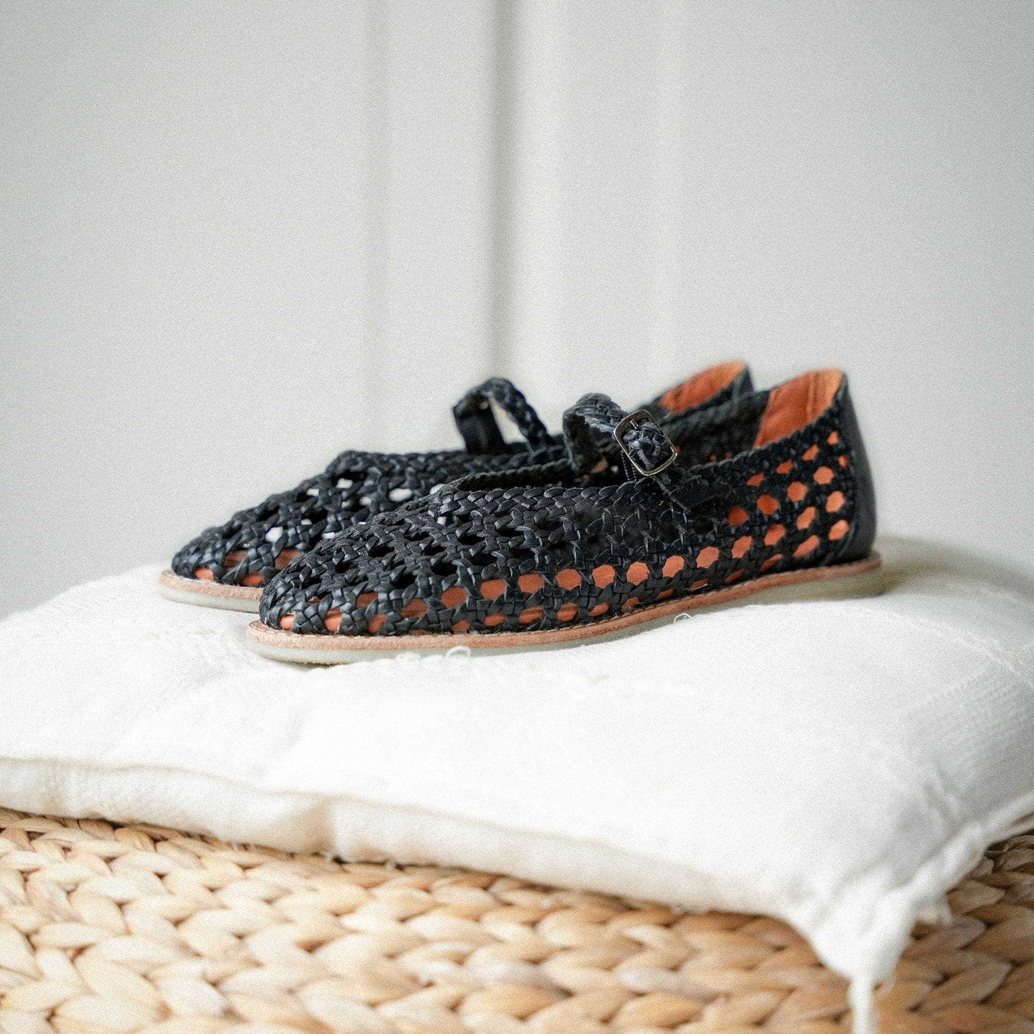 PIA NOIR - HUARACHE FEMME MAPACHE