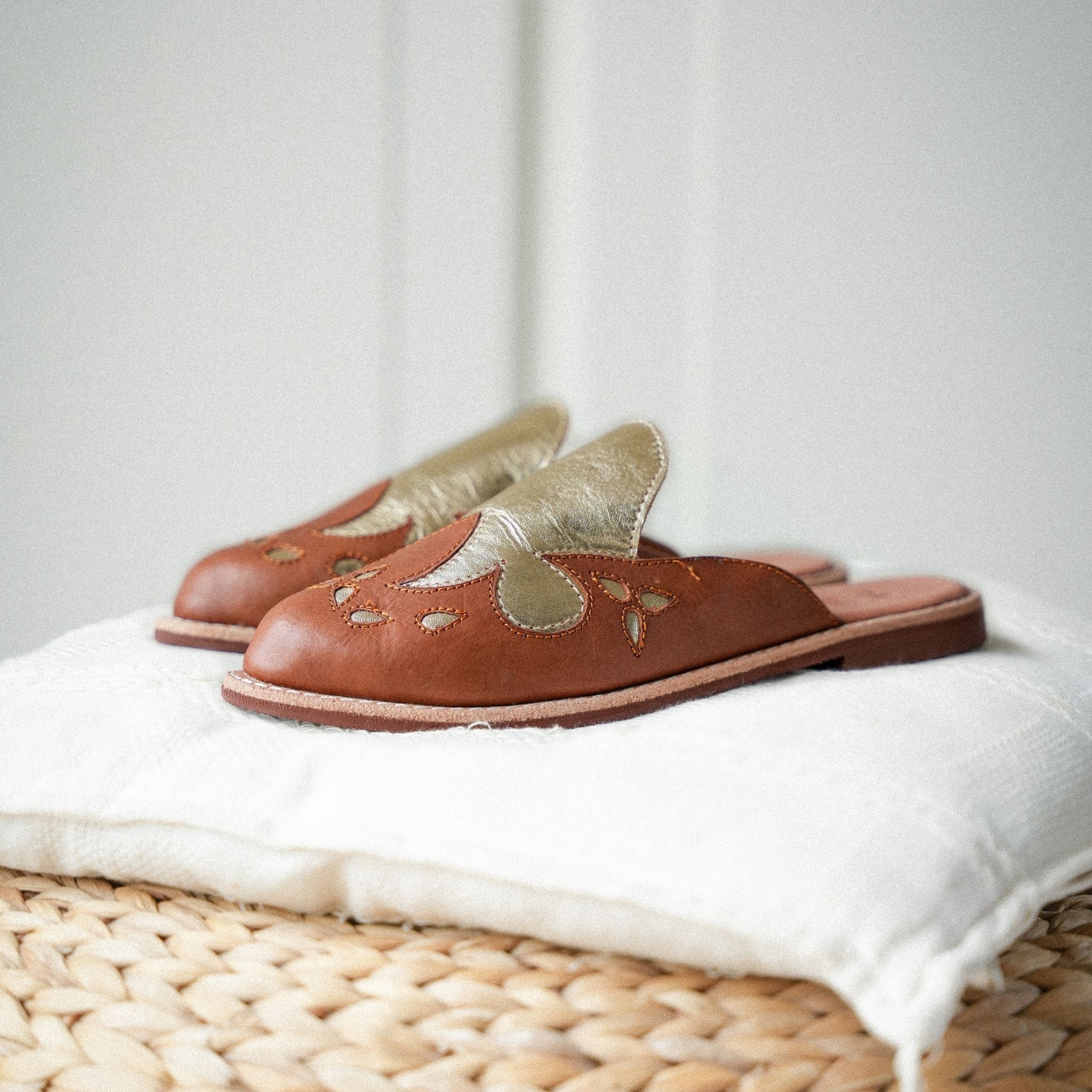 Woven Leather Huarache Sandal – Peonia Black | Mapache