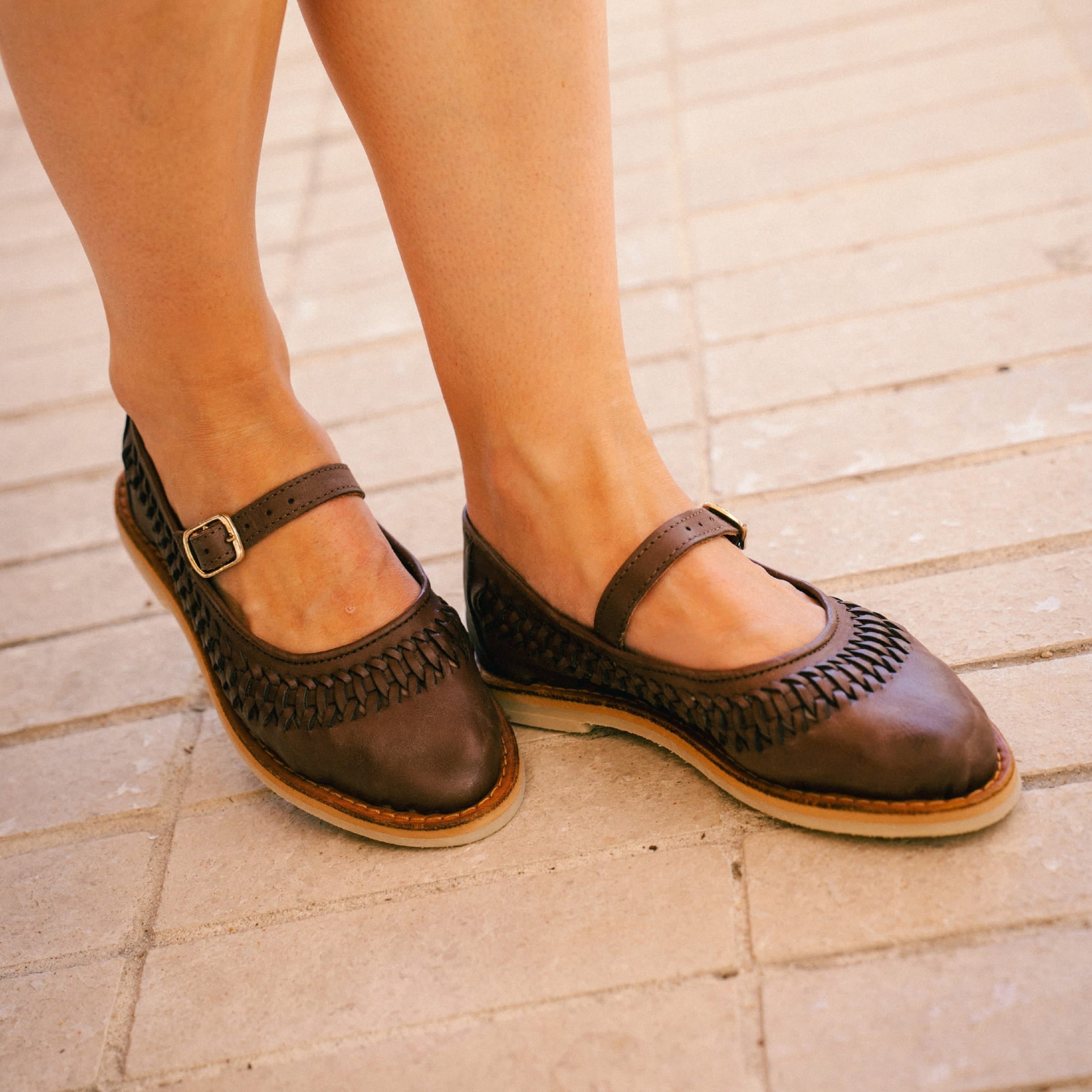 Sofia Chocolat - Huarache Mapache