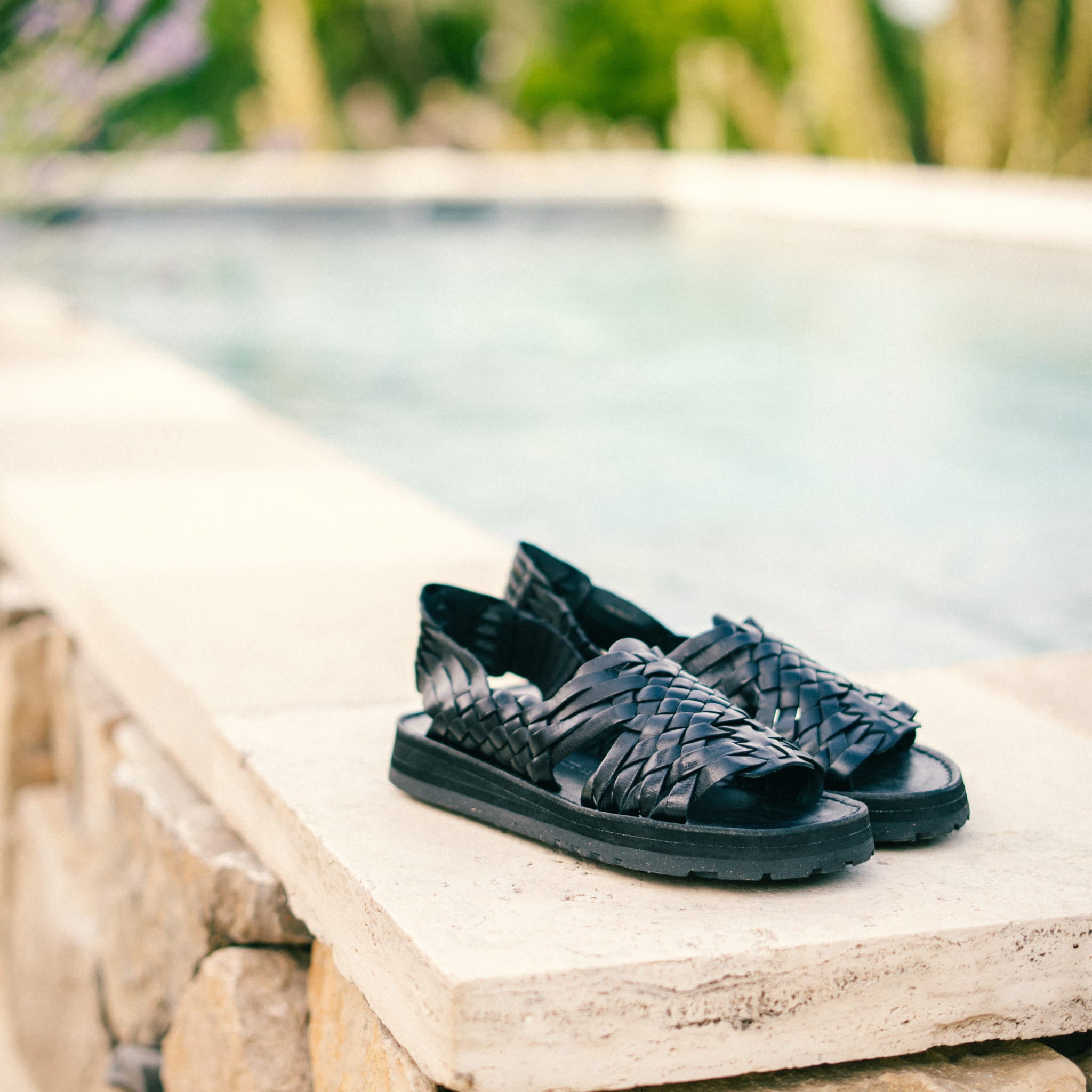 FRIDA NOIR - SANDALE FEMME MAPACHE