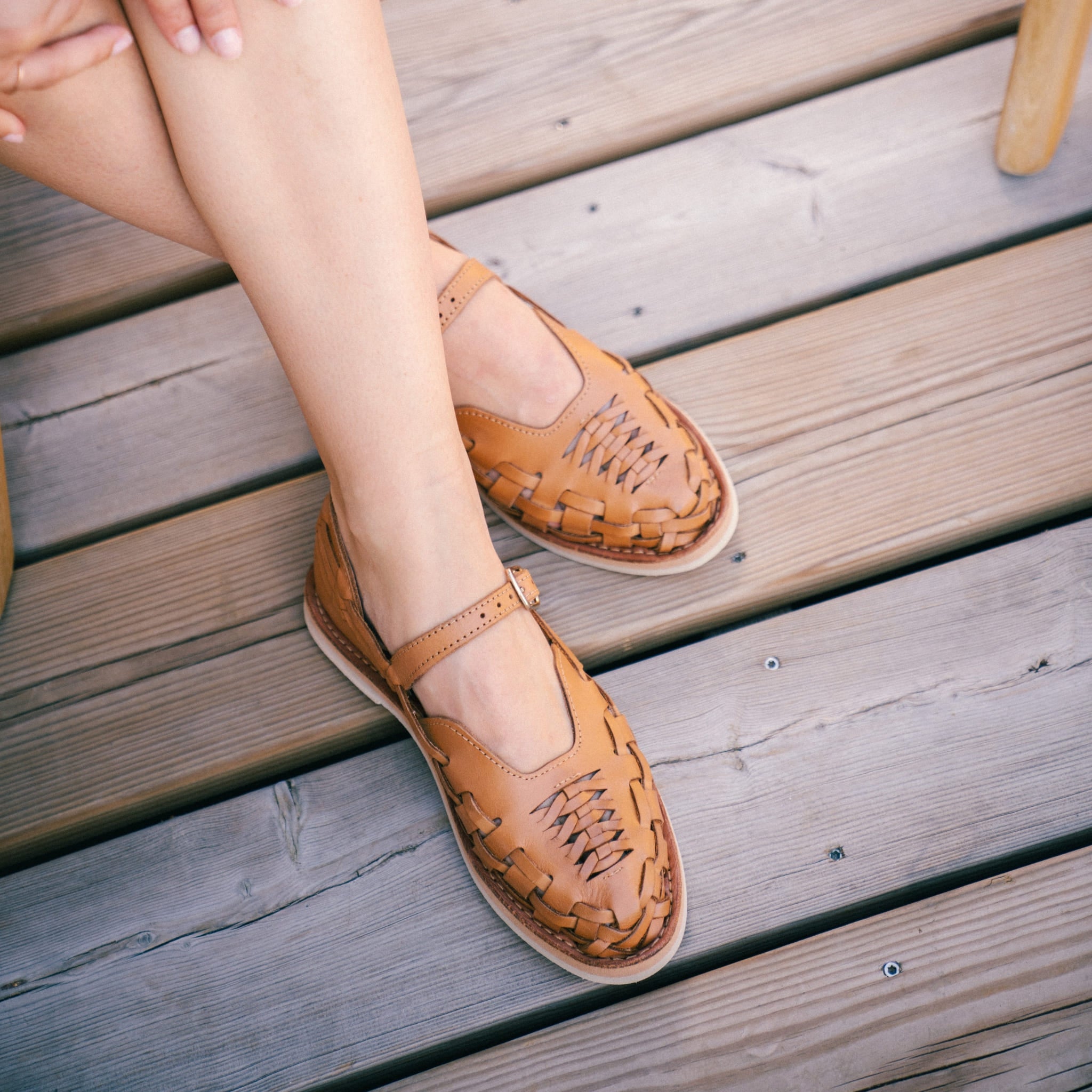 Gaby Camel - Huarache Mapache